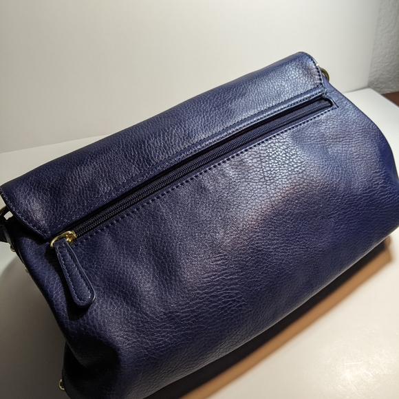 Handbag - Picture 2 of 5